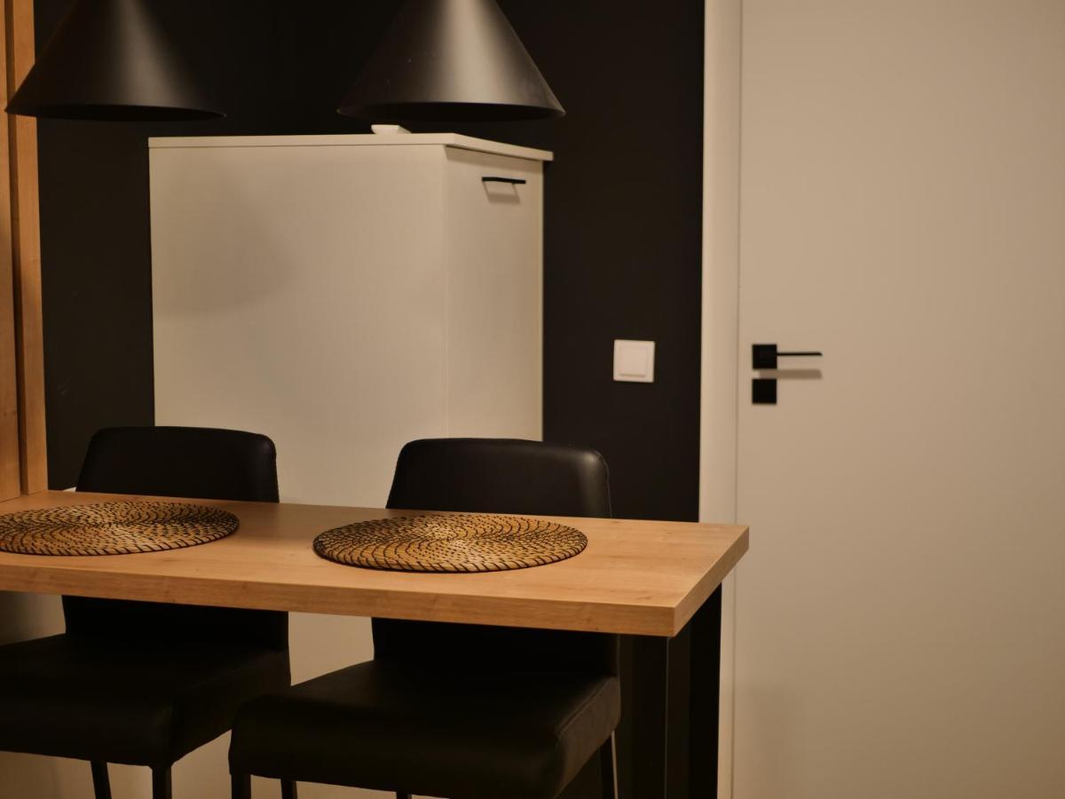 Przytulna Kawalerka 77 Appartement Wrocław Buitenkant foto
